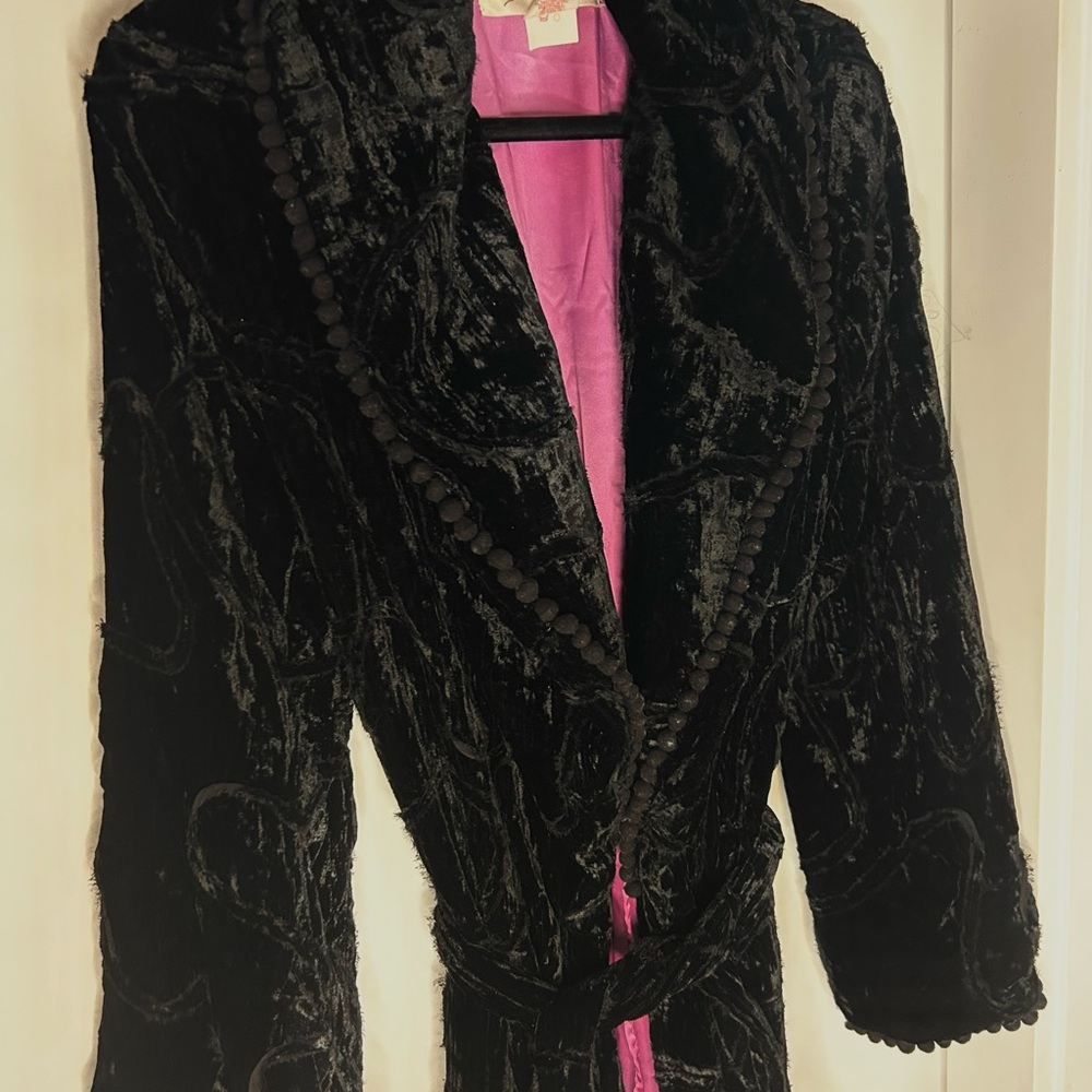 Vintage Diamond Tea luxury robe with purple satin interior